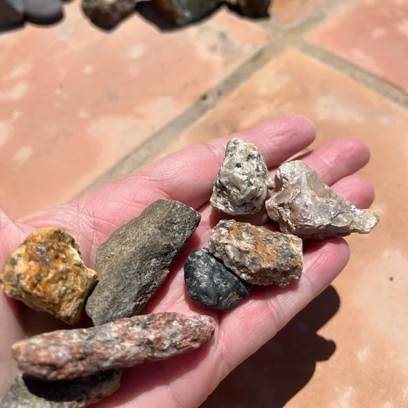 Eight Rocks - Picture 5 of 14